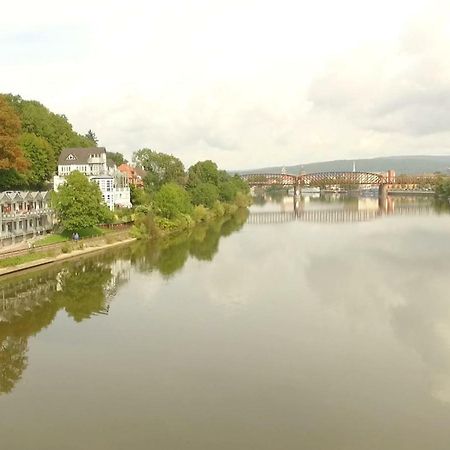 Weserwohnung - Bootshaus Urlaub Am Wasser Hamelín Exterior foto