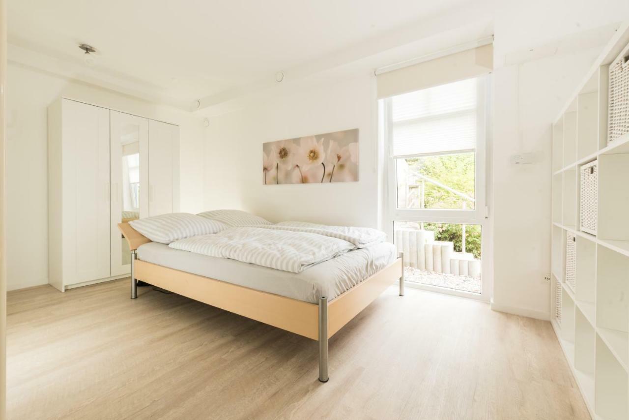 Weserwohnung - Bootshaus Urlaub Am Wasser Hamelín Exterior foto